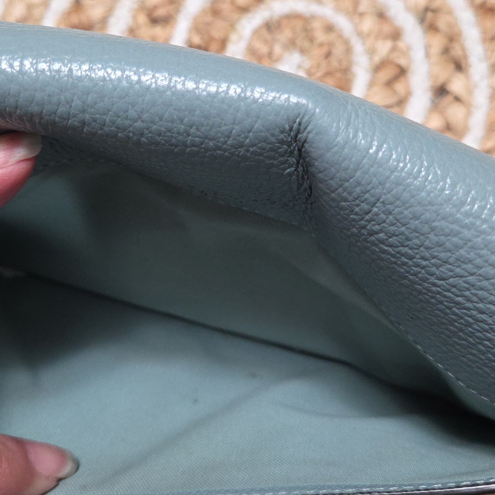 Coach Hayden Foldover Crossbody Clutch In Pebbled Leather In Cloud - Picture 9 of 11